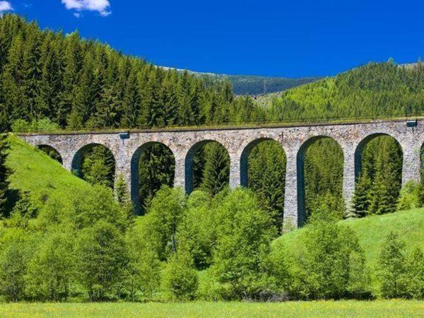 Jedlicka Апартаменти Телґарт